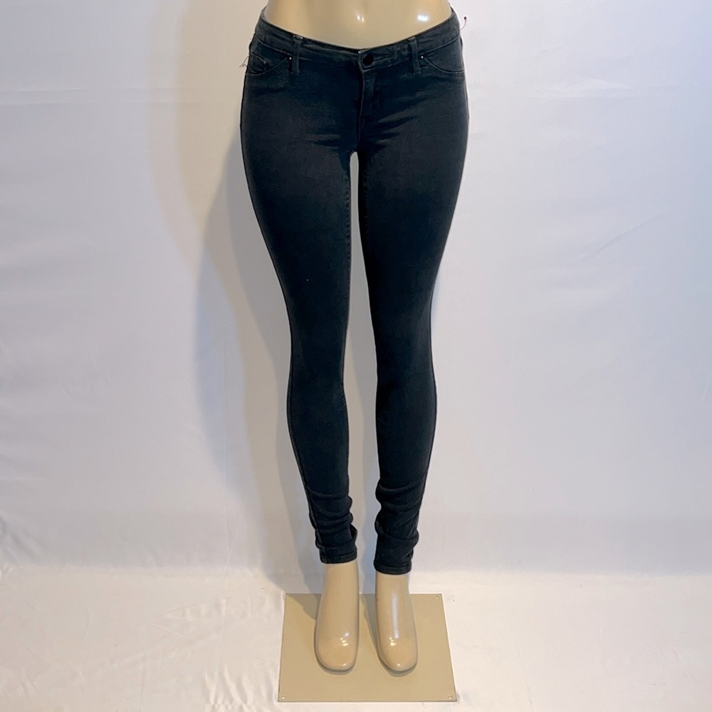 Mossimo Target Black Mid-Rise Jegging Skinny Jeans!